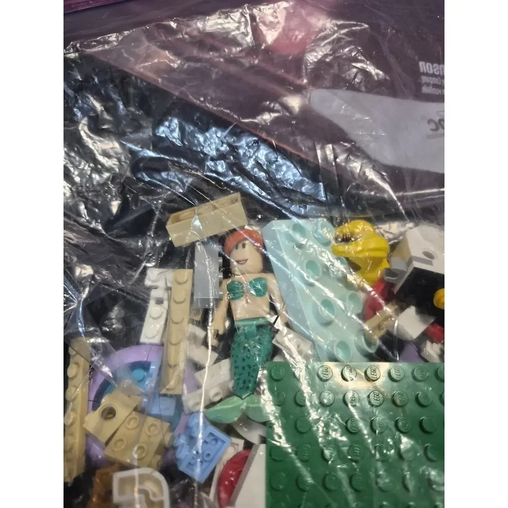 Lego 41154 Disney Cinderella Dream Castle 2018 Retired Castle + Extra Misc Sets